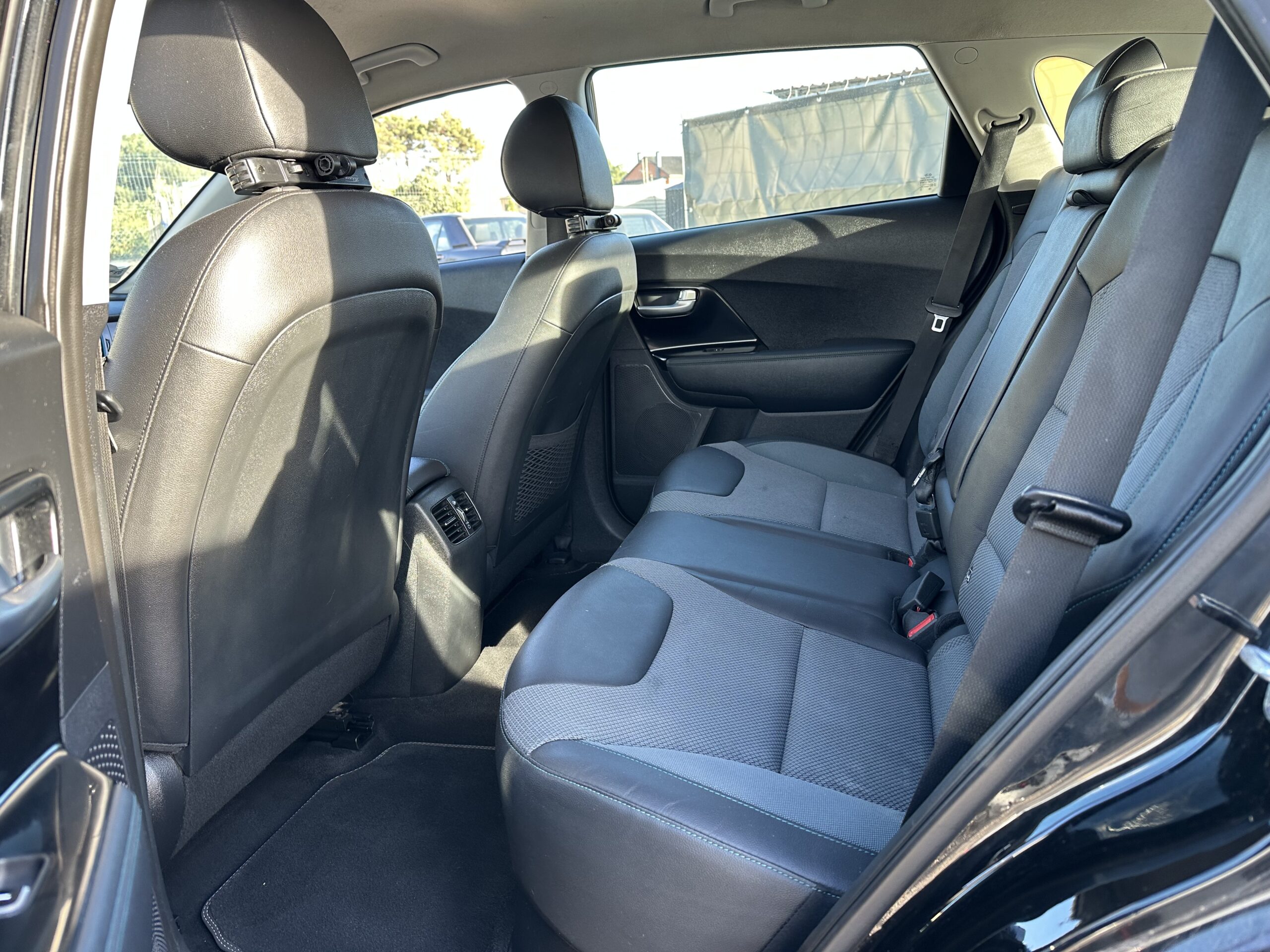 
								KIA E-Niro full									